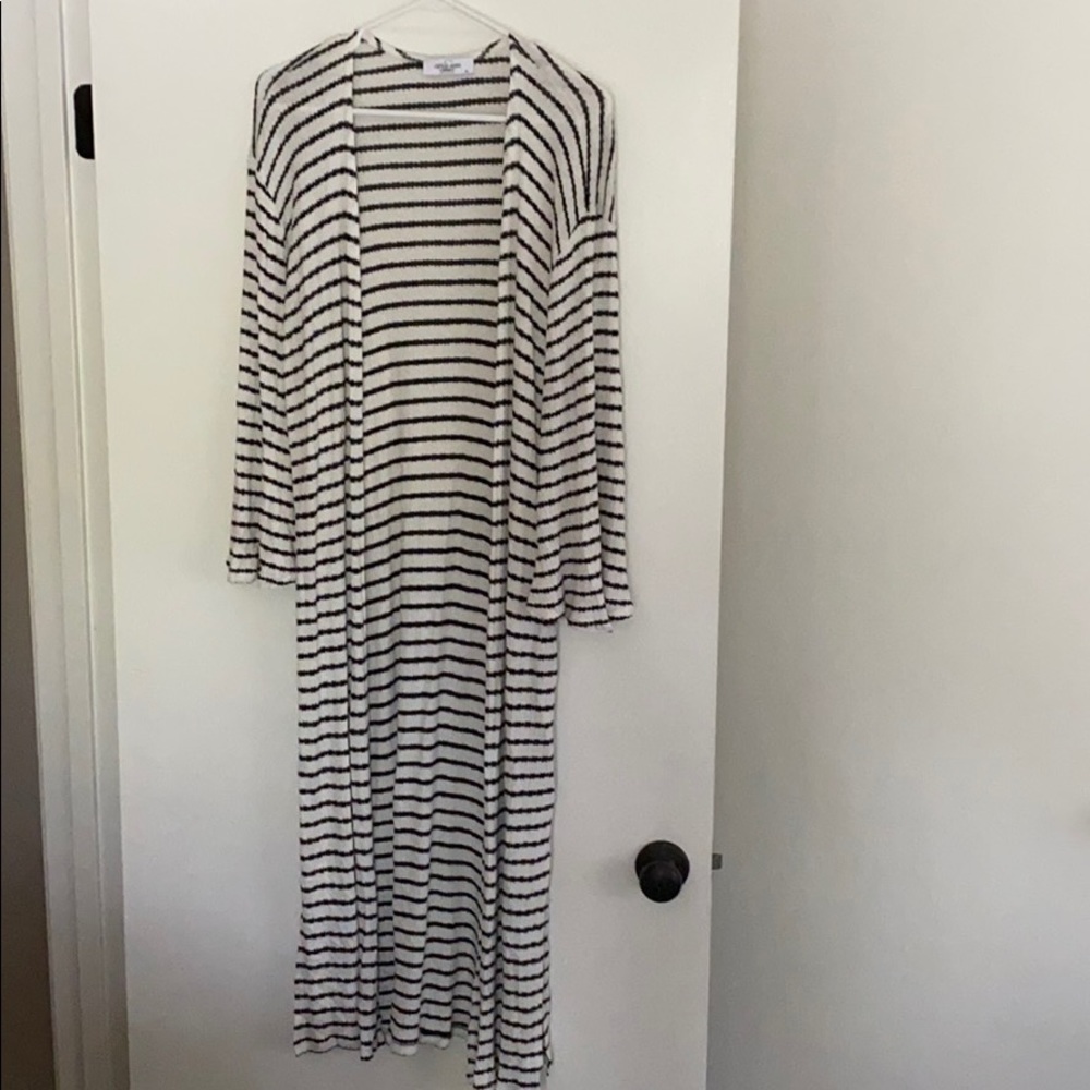 Black and white striped kimono